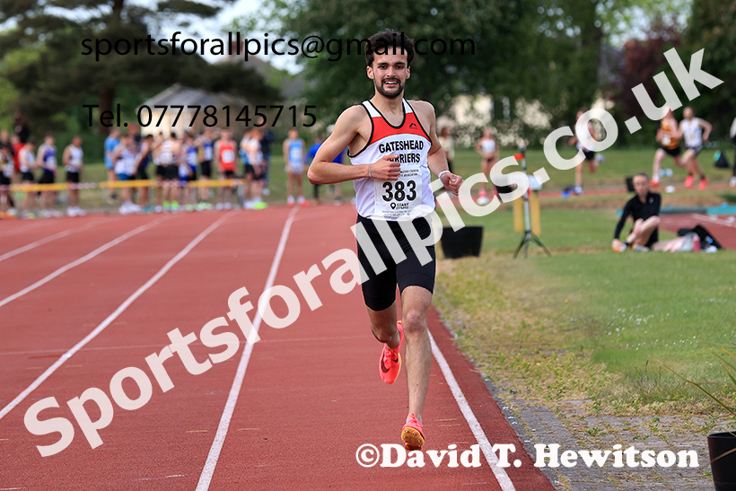The 3000 metres, 2025 NEGP No 2, Monkton Stadium, Wednesday, May 28th. Photo: David T. Hewitson/Sports for All Pics